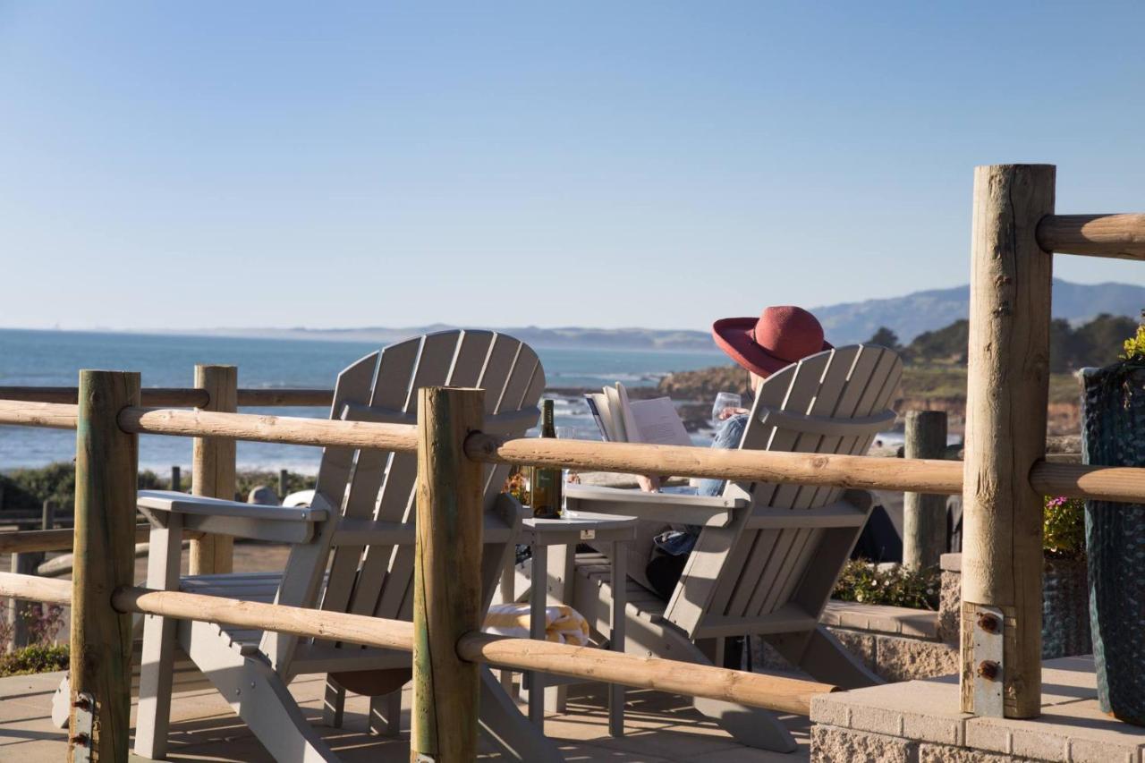 Sand Pebbles Inn Cambria Exterior photo
