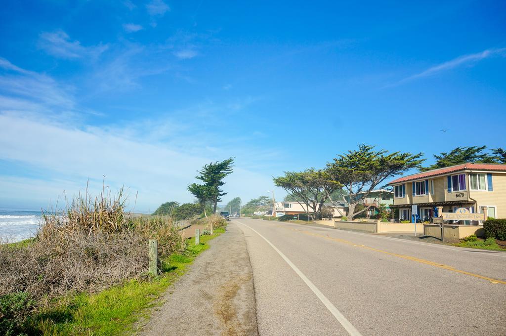 Sand Pebbles Inn Cambria Exterior photo
